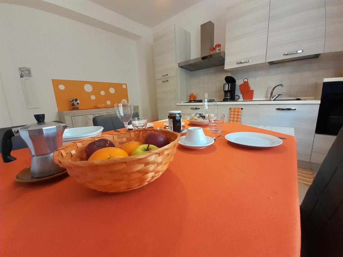 Saglia Apartments Мальчезине Экстерьер фото